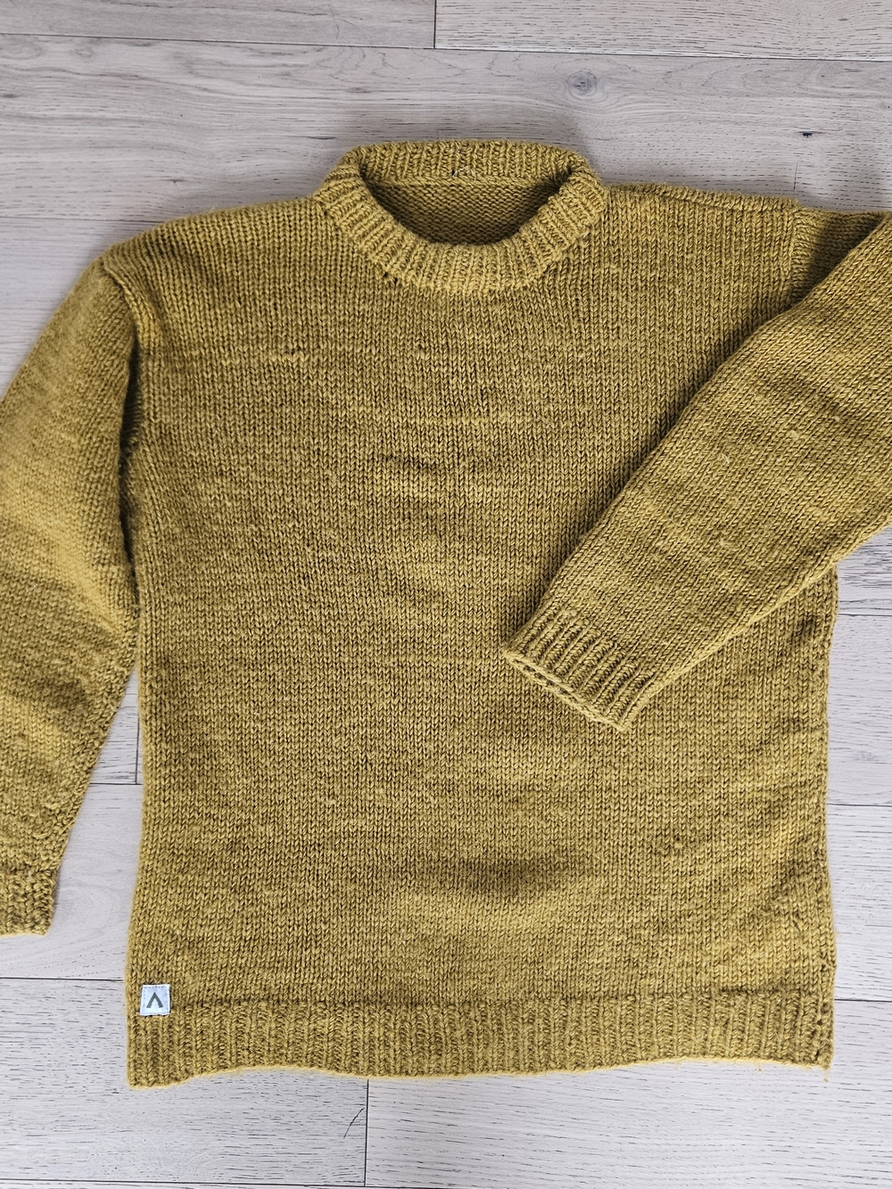 Classic Men's Fisherman Knit Sweater in Mustard Yellow 100% Wool Size XL